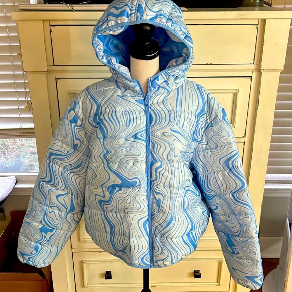 Wild Fable women’s puffer jacket size large